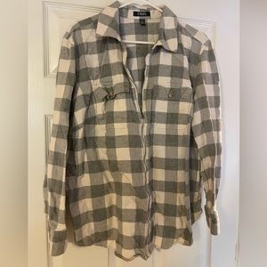 Gray and white plaid zip up flannel
